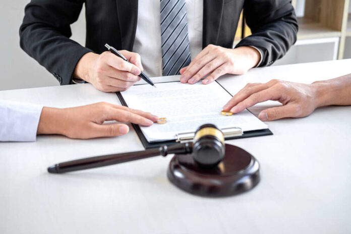 Agreement,Prepared,By,Lawyer,Signing,Decree,Of,Divorce,(dissolution,Or
